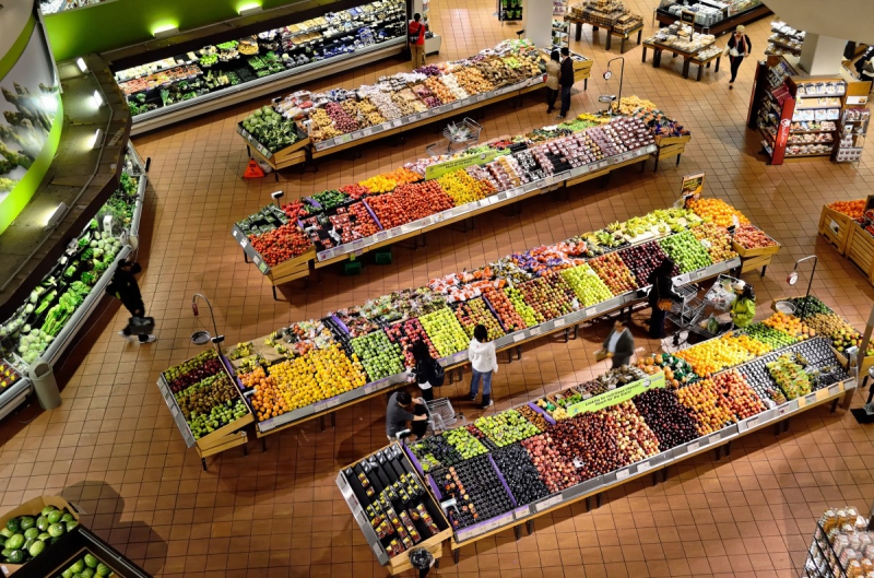 primeur-TOUET SUR VAR-min_supermarket_stalls_coolers_market_food_fresh_shop_organic-652223